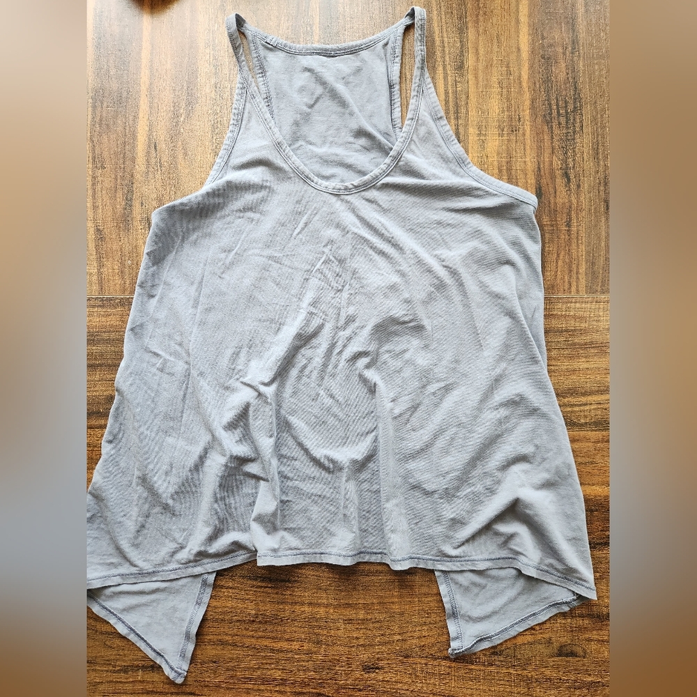 Lululemon Open-Back Tank Top - Size XS - Small - Picture 2 of 6